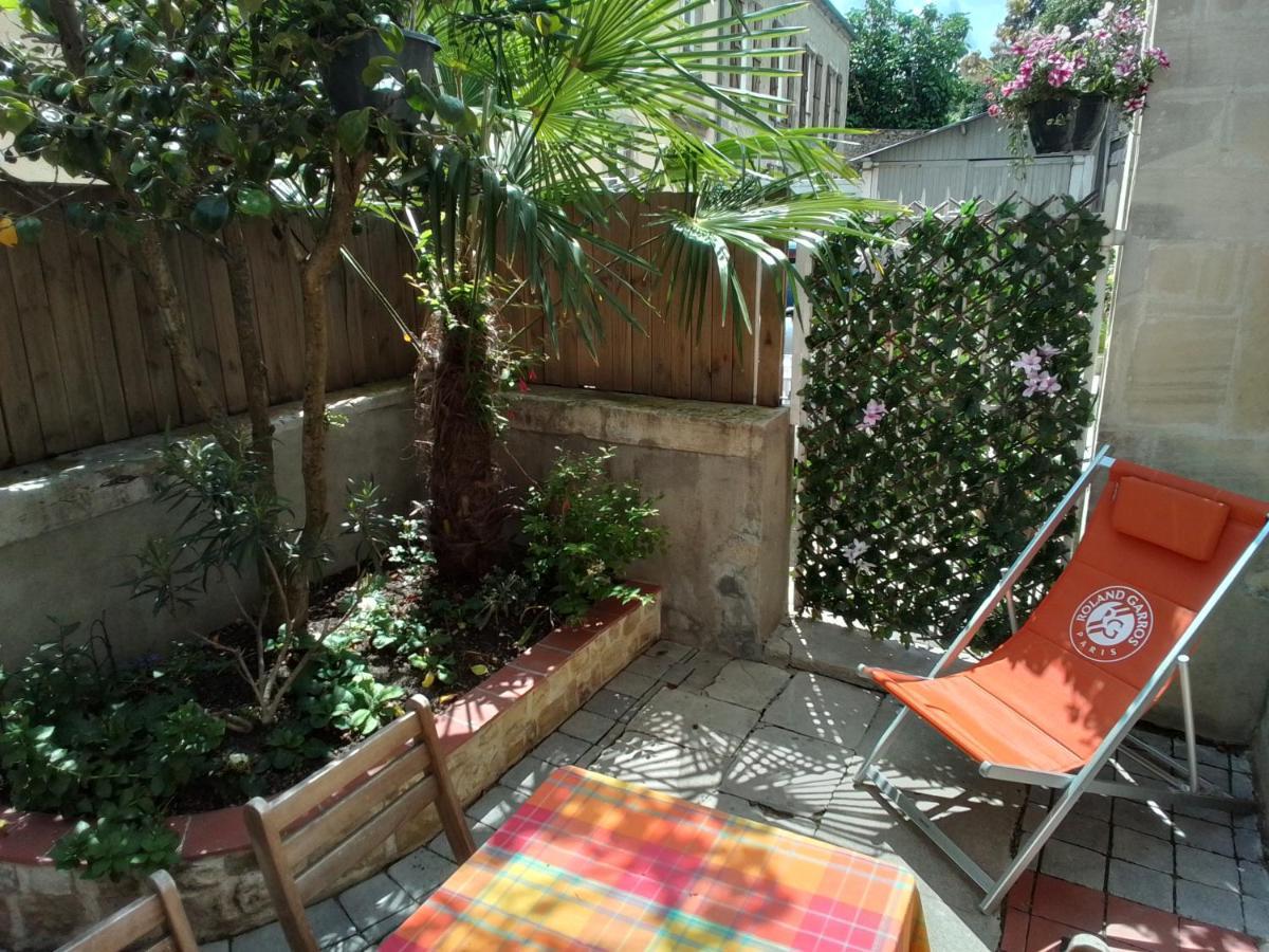 Bed and Breakfast Camélia Bayeux Exterior foto